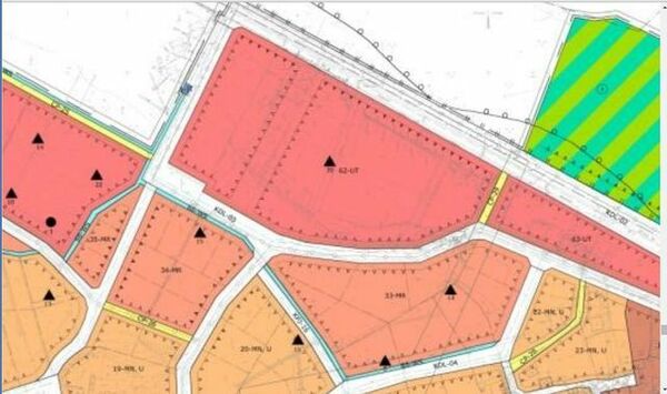 Działka 2300 m2 w POLICE