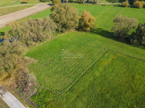 Działka 2634 m2 w WOLBROM