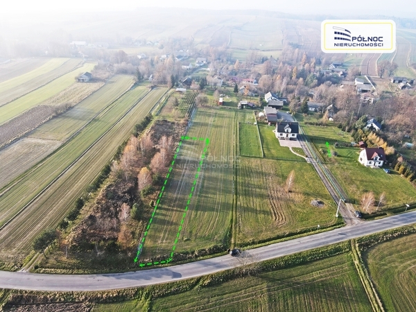 Działka 2131 m2 w WOLBROM