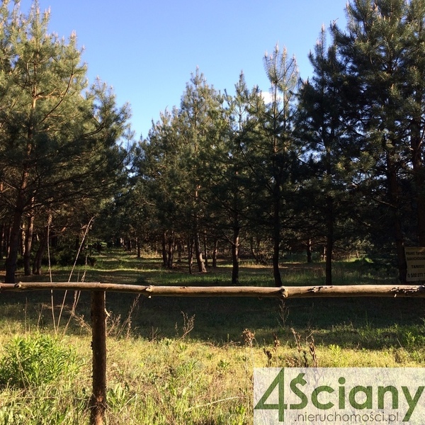 Działka 1390 m2 w ŻABIA WOLA