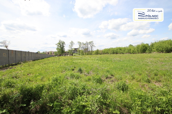 Działka 8579 m2 w DĄBROWA GÓRNICZA