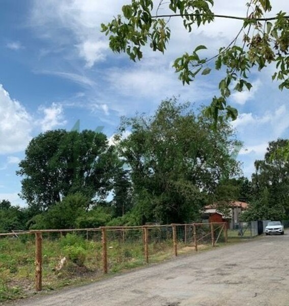 Działka 2189 m2 w WARSZAWA