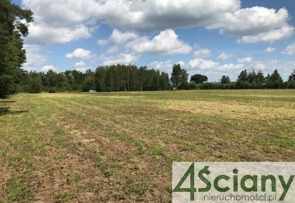 Działka 14000 m2 w CHYNÓW