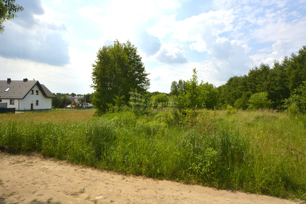 Działka 922 m2 w GÓRNO