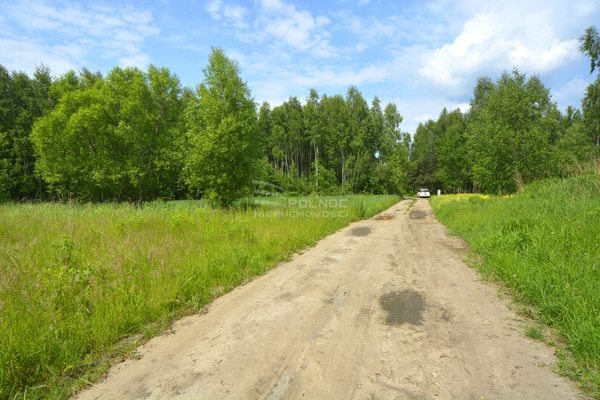 Działka 922 m2 w GÓRNO