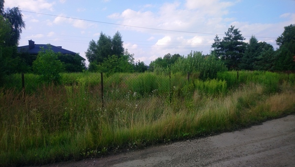 Działka 1259 m2 w BŁONIE