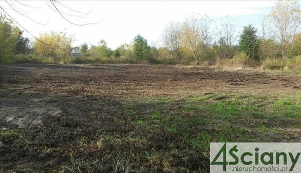 Działka 800 m2 w WARSZAWA