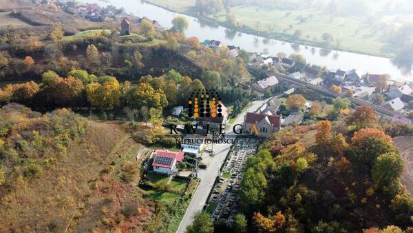 Działka 919 m2 w SANTOK