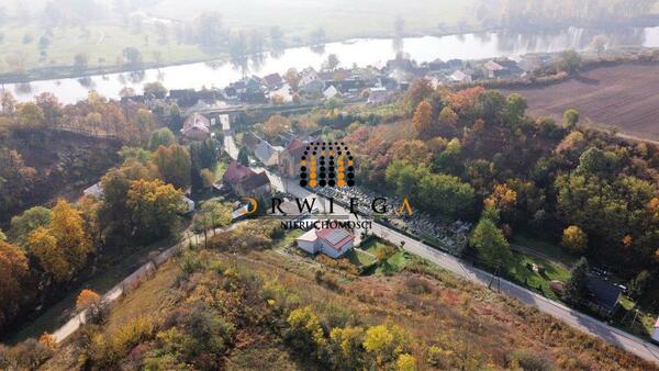 Działka 919 m2 w SANTOK