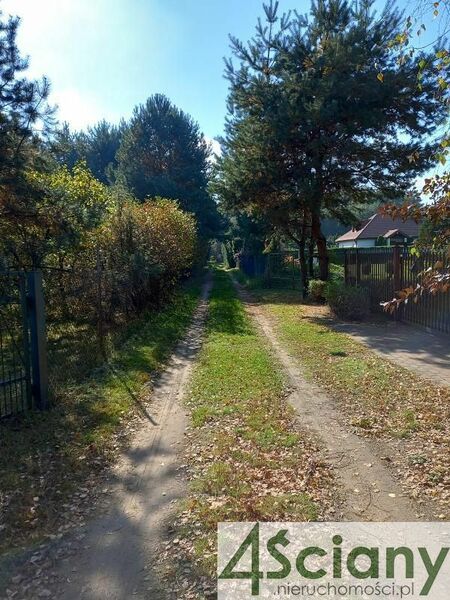 Działka 1301 m2 w RADZYMIN