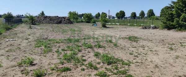 Działka 1900 m2 w BŁONIE