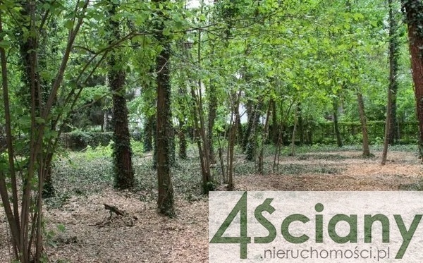 Działka 2313 m2 w PODKOWA LEŚNA