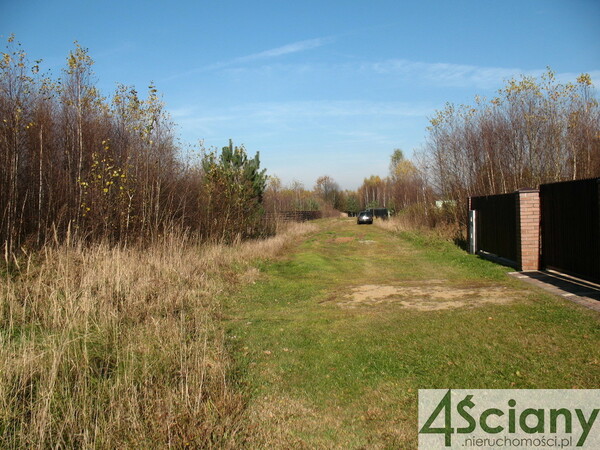 Działka 4053 m2 w PUSZCZA MARIAŃSKA