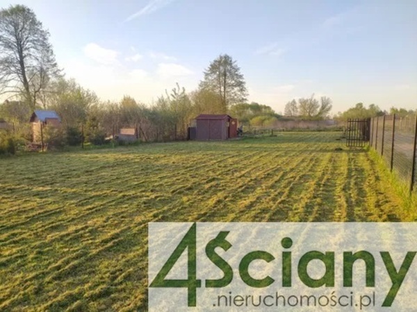 Działka 900 m2 w BRWINÓW