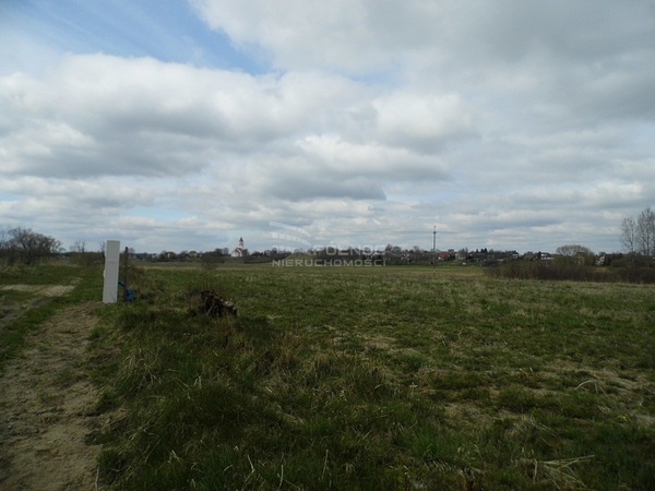 Działka 1682 m2 w SURAŻ