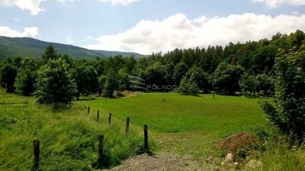 Działka 8239 m2 w KOWARY