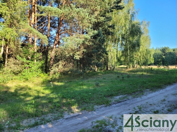 Działka 1340 m2 w PIASECZNO