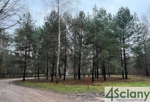 Działka 676 m2 w GÓRA KALWARIA