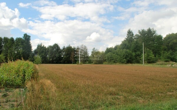 Działka 2425 m2 w SOLEC-ZDRÓJ