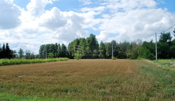 Działka 2425 m2 w SOLEC-ZDRÓJ