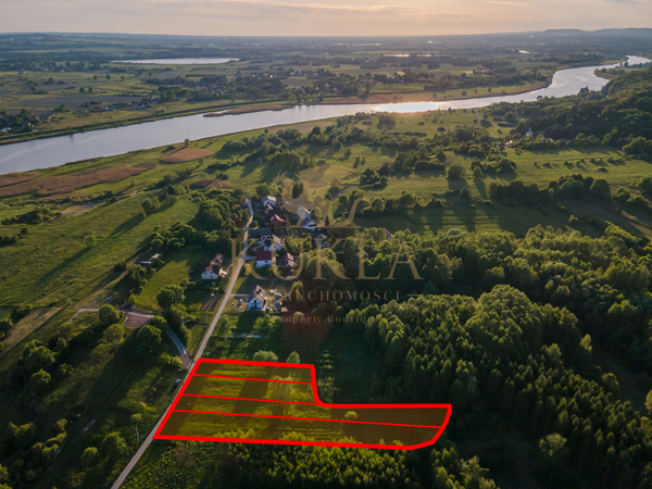 Działka 1265 m2 w CZERNICHÓW