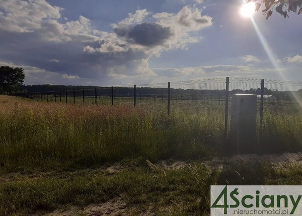 Działka 2677 m2 w WARSZAWA