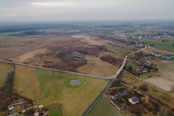 Działka 1600 m2 w POŚWIĘTNE