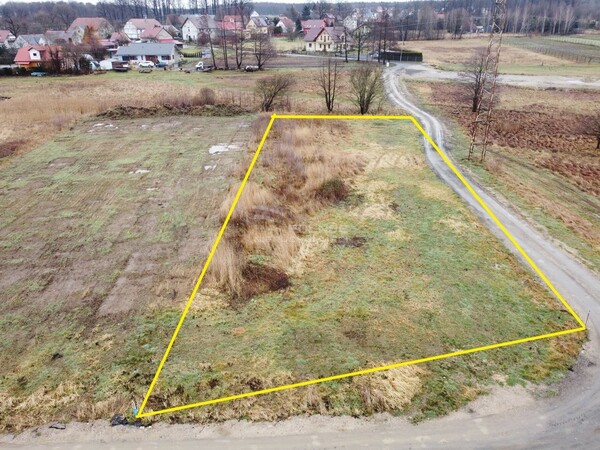 Działka 1249 m2 w BOLESŁAWIEC