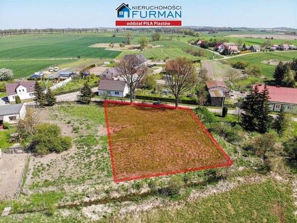 Działka 5672 m2 w Różewo