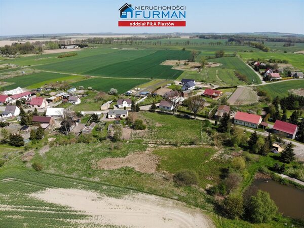 Działka 5672 m2 w Różewo