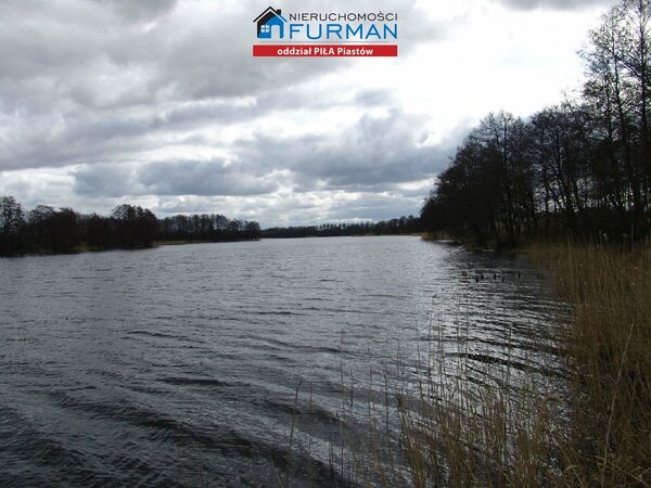 Działka 1321 m2 w Zalesie