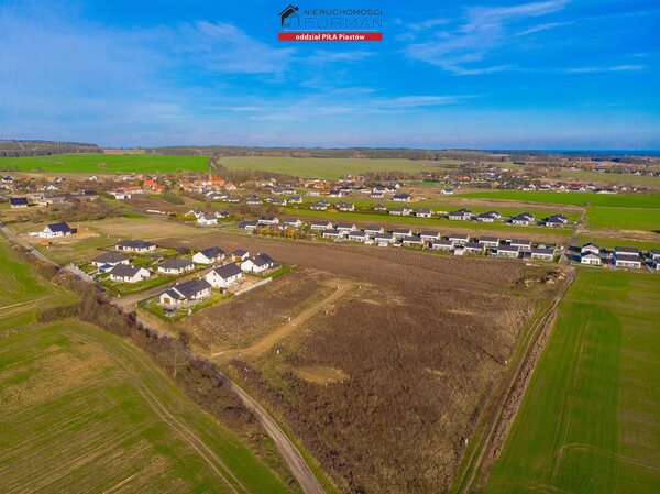 Działka 728 m2 w Szydłowo