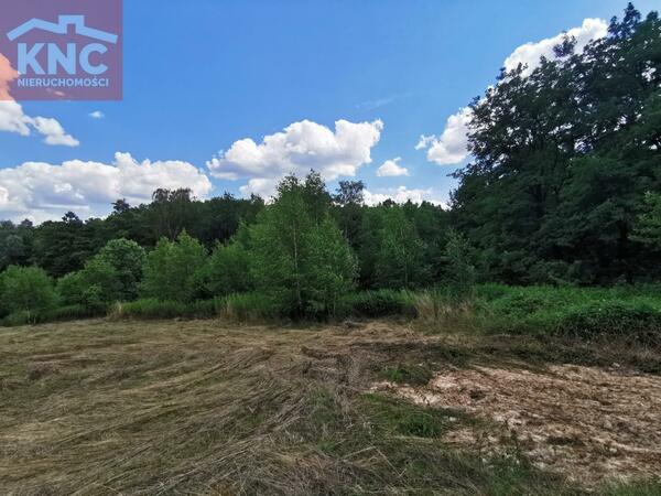 Działka 1900 m2 w brzeski