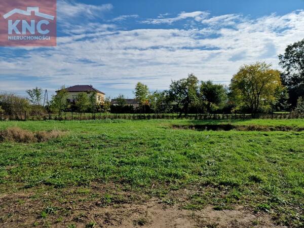 Działka 2400 m2 w brzeski