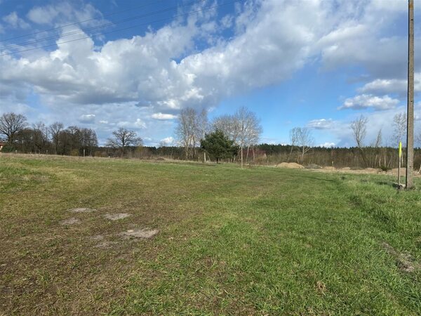 Działka 819 m2 w Sławoszewo