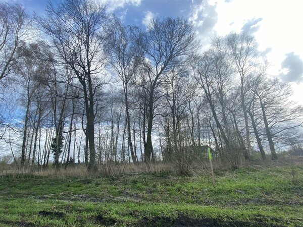 Działka 819 m2 w Sławoszewo