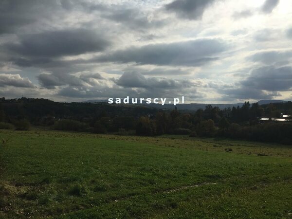 Działka 1800 m2 w Łapanów