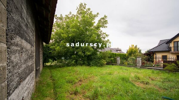 Działka 720 m2 w Sułków