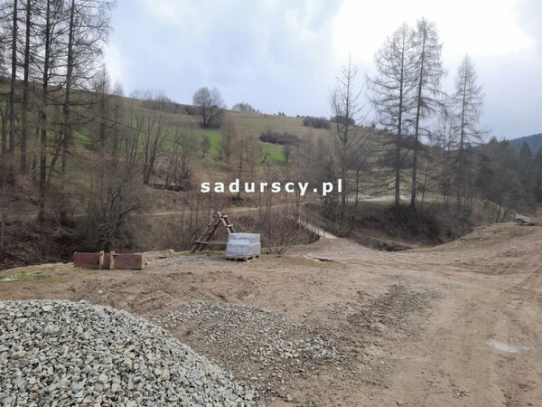 Działka 18582 m2 w Jaworki