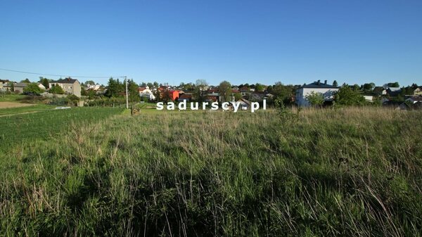 Działka 1039 m2 w Skała