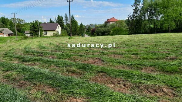 Działka 8900 m2 w Poręba Żegoty