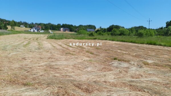 Działka 1400 m2 w Głogoczów