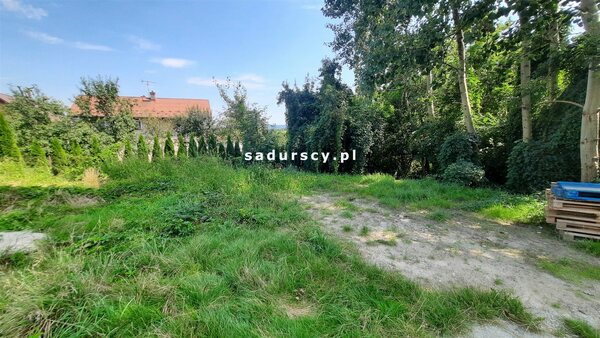 Działka 1200 m2 w Morawica