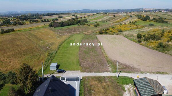 Działka 1800 m2 w Modlniczka