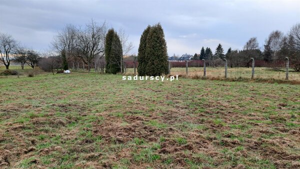 Działka 1441 m2 w Morawica