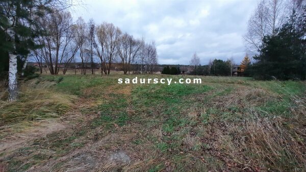 Działka 1462 m2 w Dobiesz